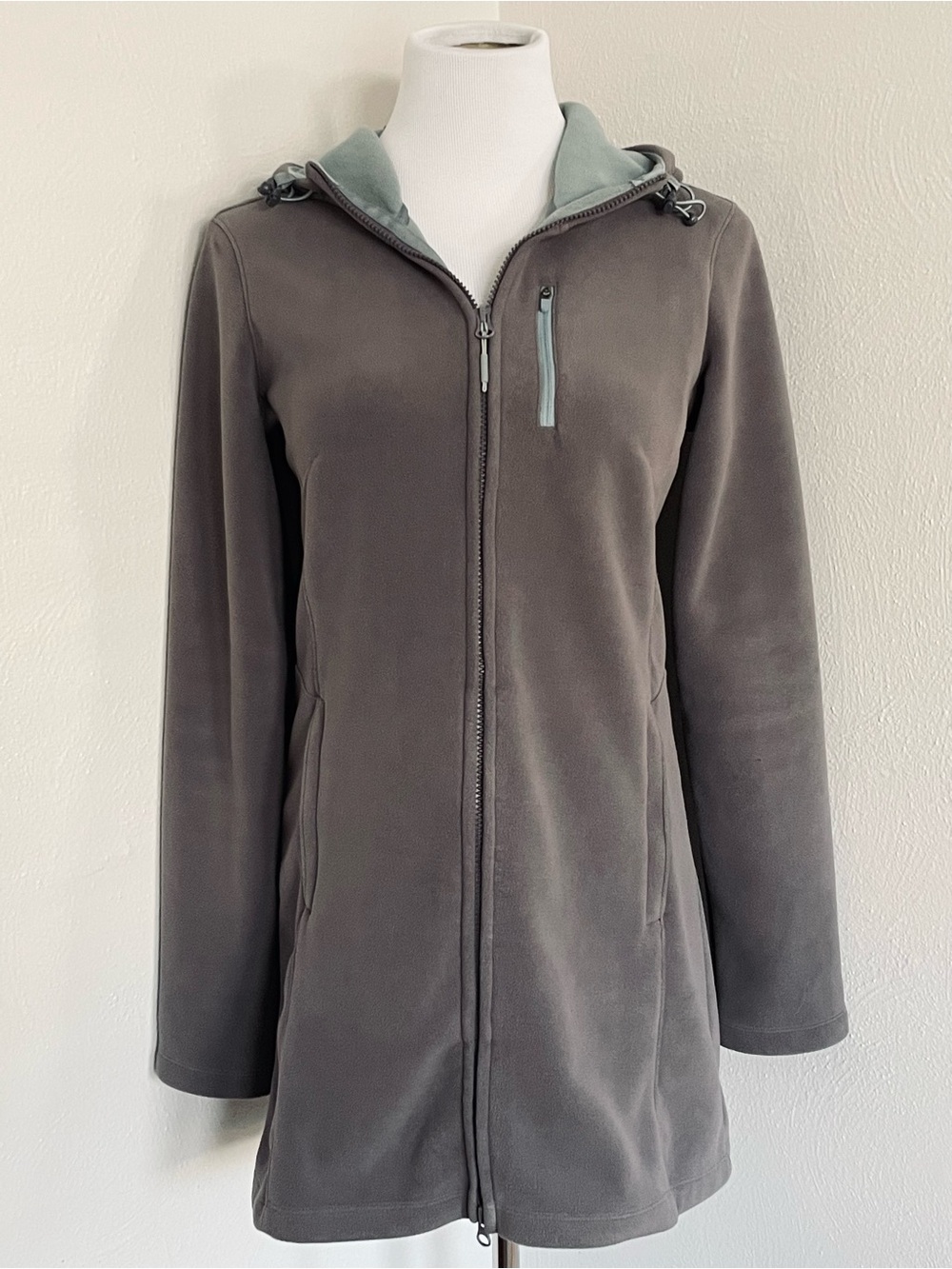 Athleta Swara Long Hooded Fleece Jacket Gray & Teal Size M